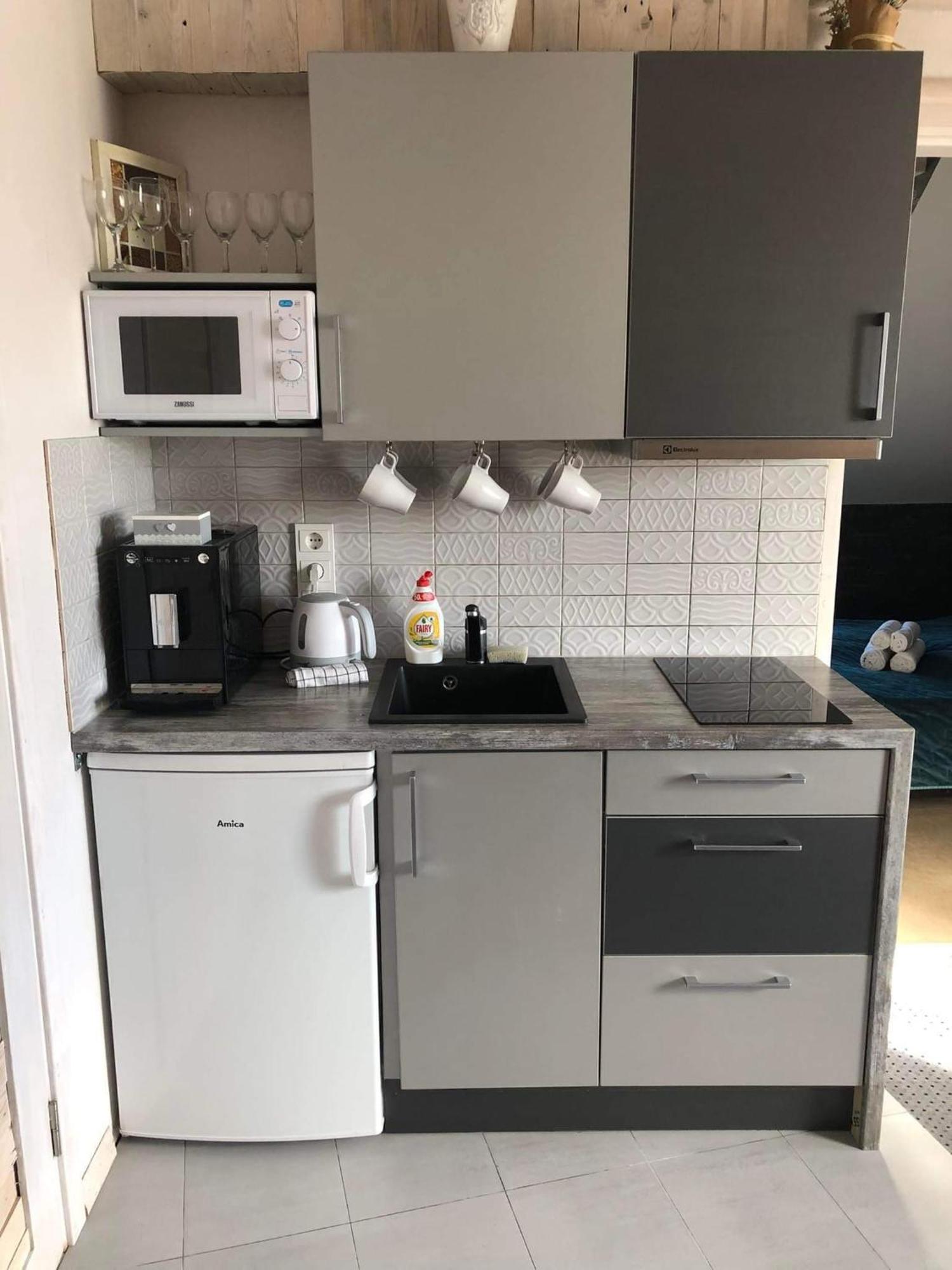 Dp Art Residence - Self Check In Kaunas Habitación foto